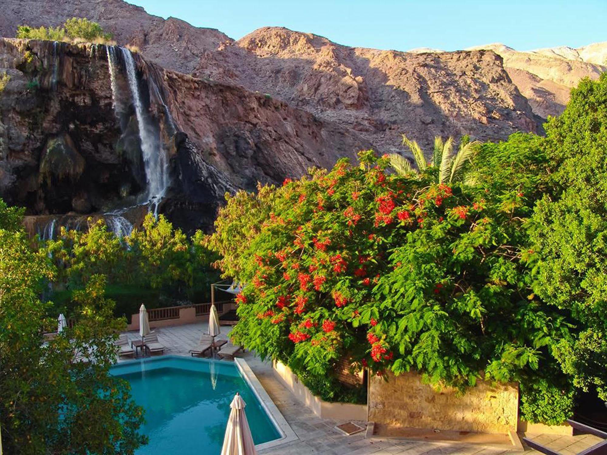 Ma'In Hot Springs Hotel Sweimeh Exterior photo